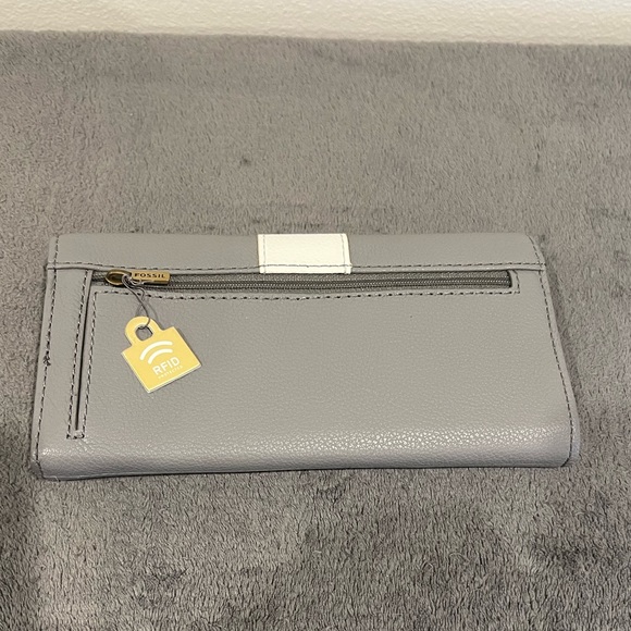 FOSSIL SET - Picture 7 of 8